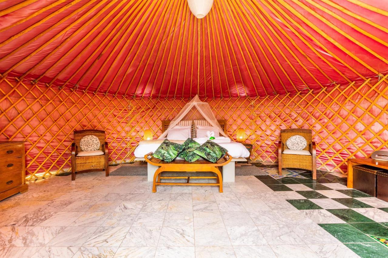 Finca De Arrieta Village - Yurts And Stone Cottages - Shared Pool - Walking Distance To Arrieta Beach - Eco Friendly Tabayesco Ngoại thất bức ảnh