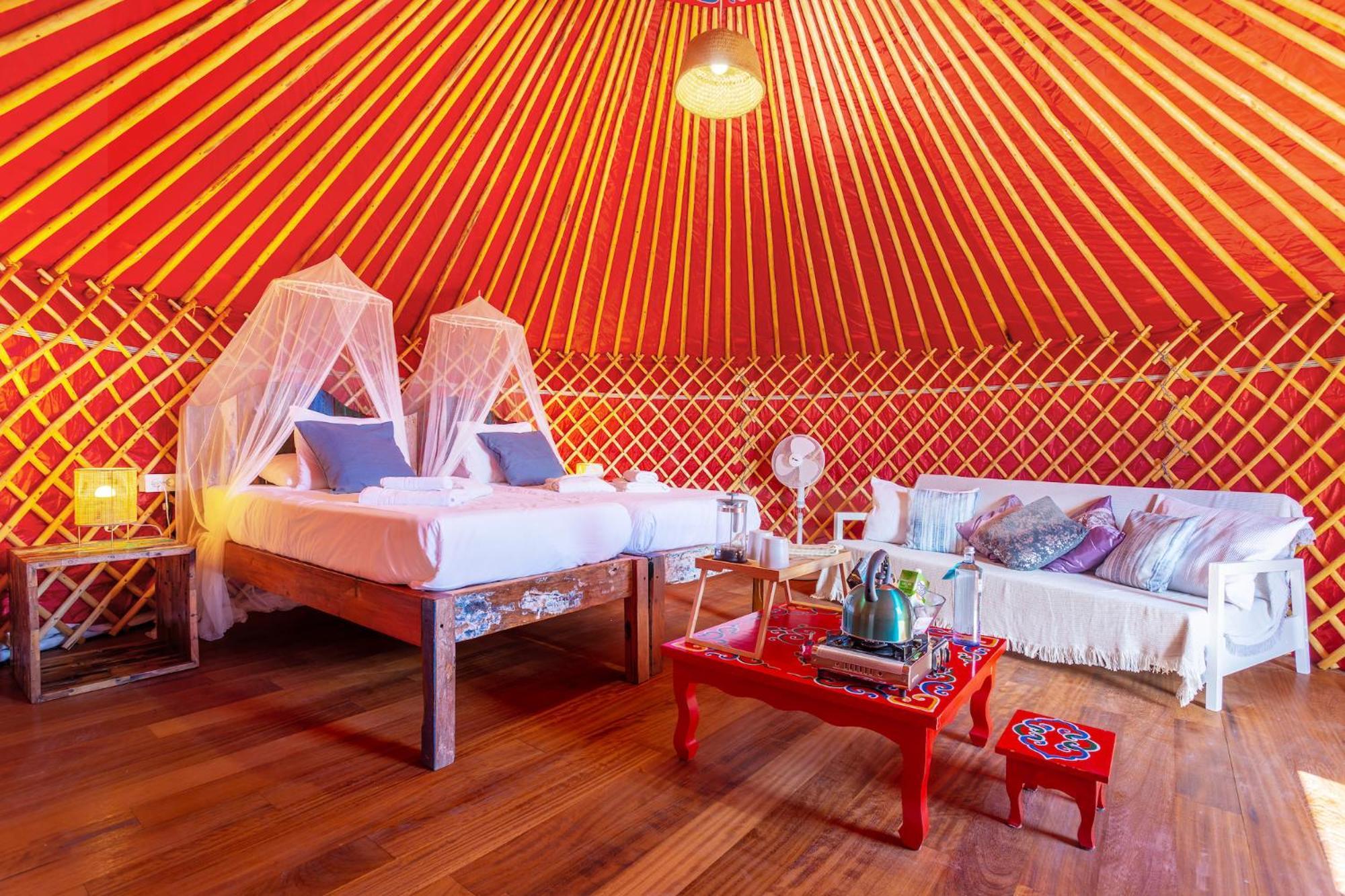 Finca De Arrieta Village - Yurts And Stone Cottages - Shared Pool - Walking Distance To Arrieta Beach - Eco Friendly Tabayesco Ngoại thất bức ảnh