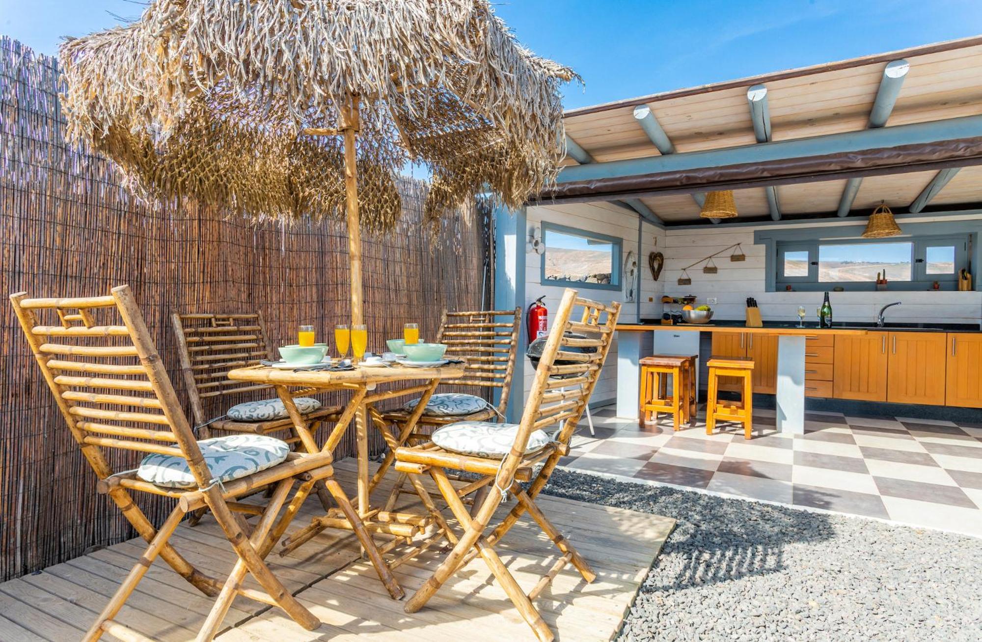 Finca De Arrieta Village - Yurts And Stone Cottages - Shared Pool - Walking Distance To Arrieta Beach - Eco Friendly Tabayesco Ngoại thất bức ảnh