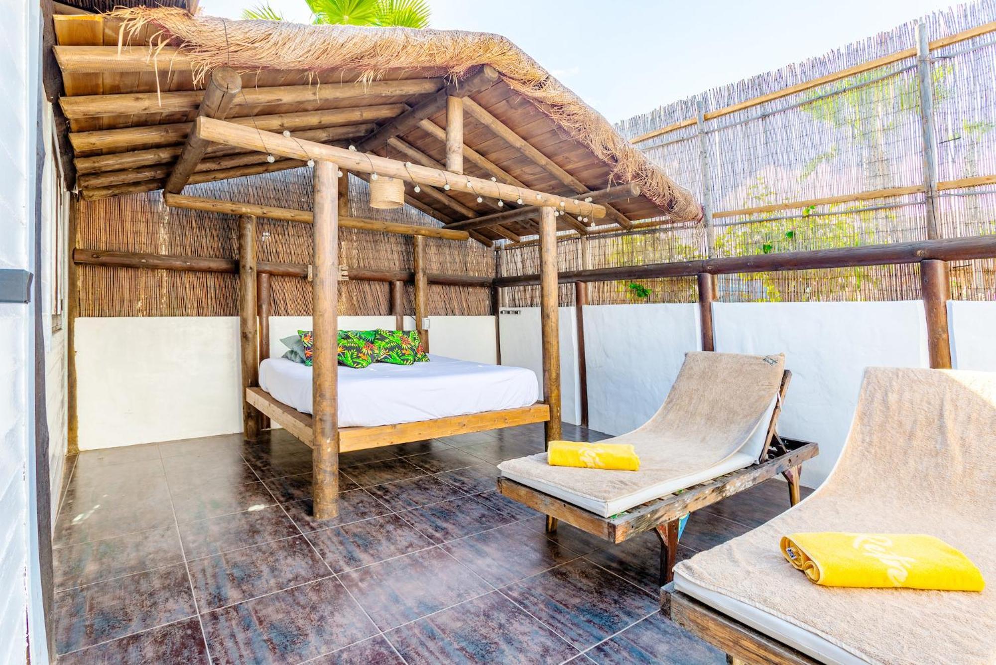 Finca De Arrieta Village - Yurts And Stone Cottages - Shared Pool - Walking Distance To Arrieta Beach - Eco Friendly Tabayesco Ngoại thất bức ảnh