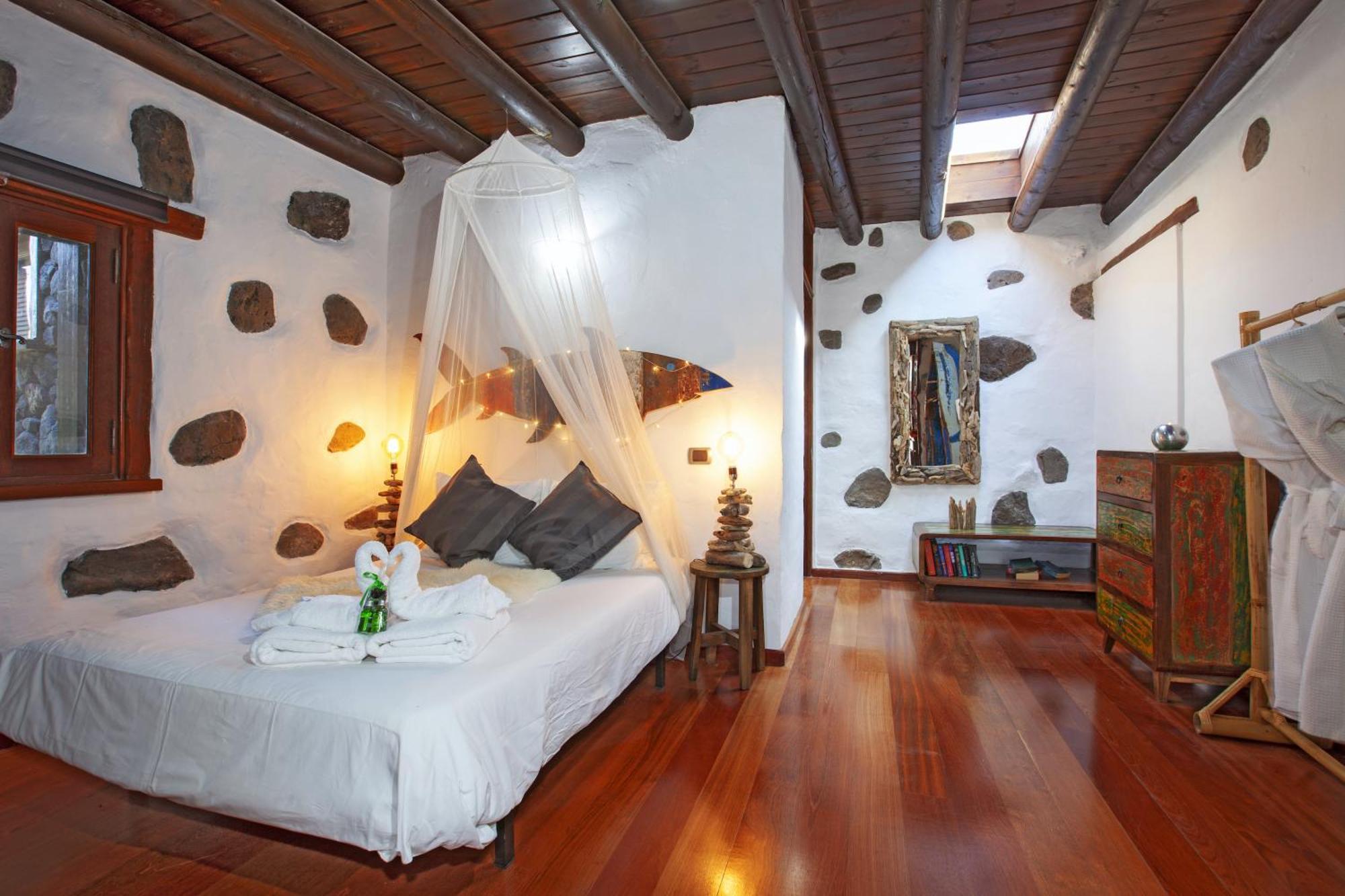 Finca De Arrieta Village - Yurts And Stone Cottages - Shared Pool - Walking Distance To Arrieta Beach - Eco Friendly Tabayesco Phòng bức ảnh